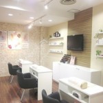 洋楽流れるおしゃれな店内♪
